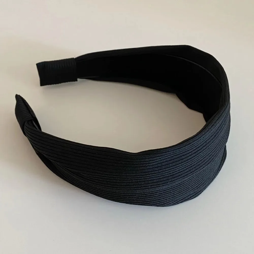 Elegant Soft Wide Edge Headband High Head Style Striped Yarn Knitting Headband Wide Edge Design Cotton Headband for Women