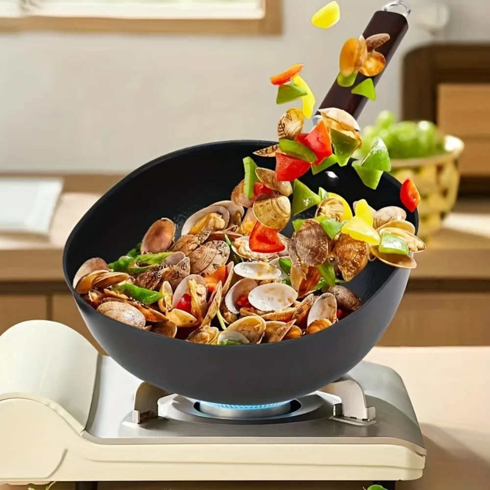 

Universal Refined Iron Square Frying Pan No Coating Flat Bottomed Wok with Visible Cover Wood Handle Stockpot Induction Cooker