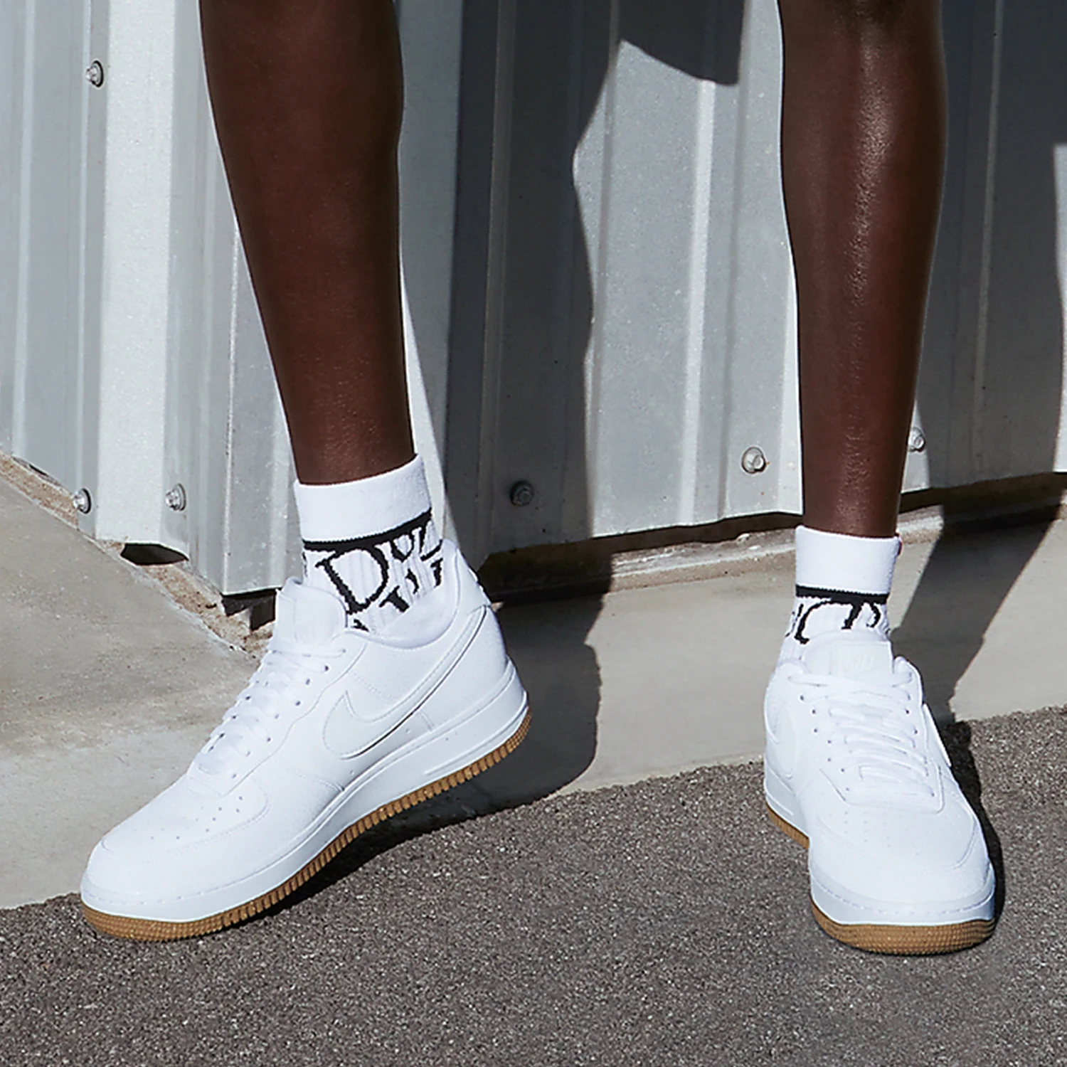 รองเท้าผ้าใบหุ้มข้อต่ำสำหรับผู - Nike Shoes Air Force 1 บทวิจารณ์และราคา