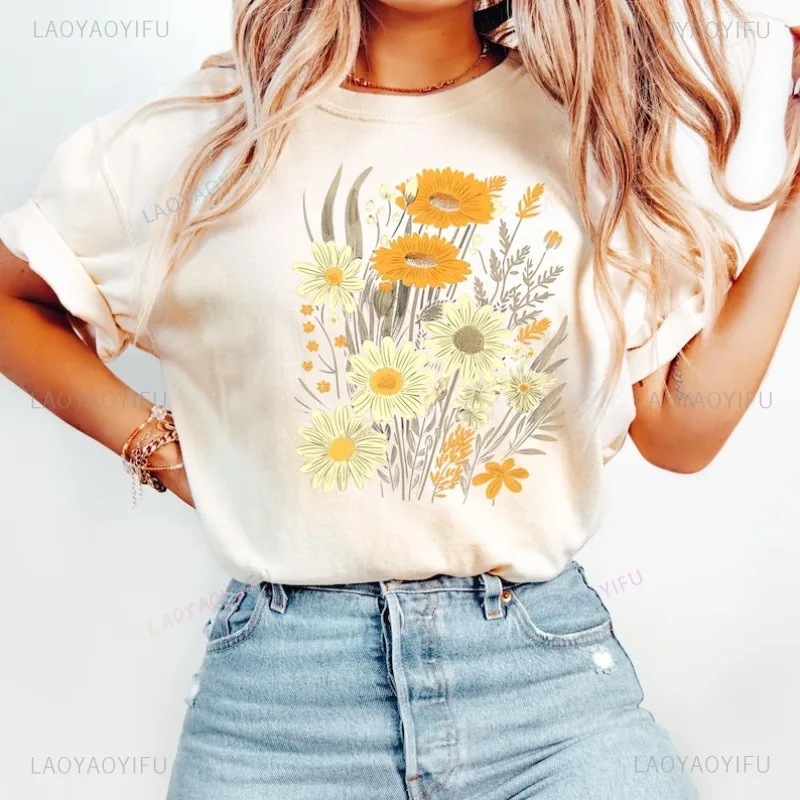 

Vintage Flowers Shirt Daisy T-Shirt Sunflower Shirt Retro Flower Tees Bohemia Style Shirt Floral Pattern Funny Pattern T-Shirts