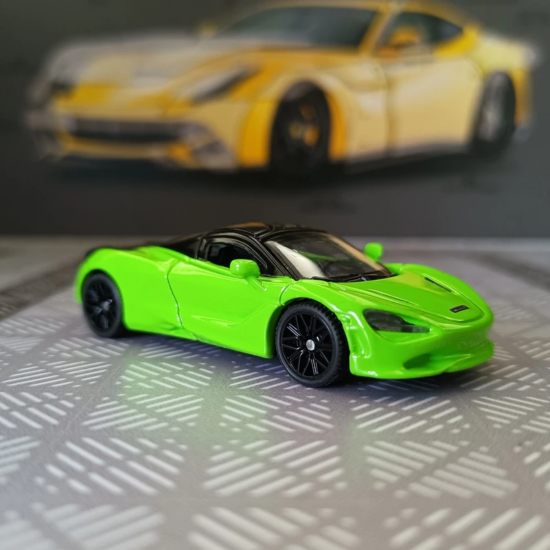 

1:64 моделирование McLaren 750S модель суперкара из сплава, коллекция украшений автомобиля, богатые детали, тонкая работа и хорошее качество