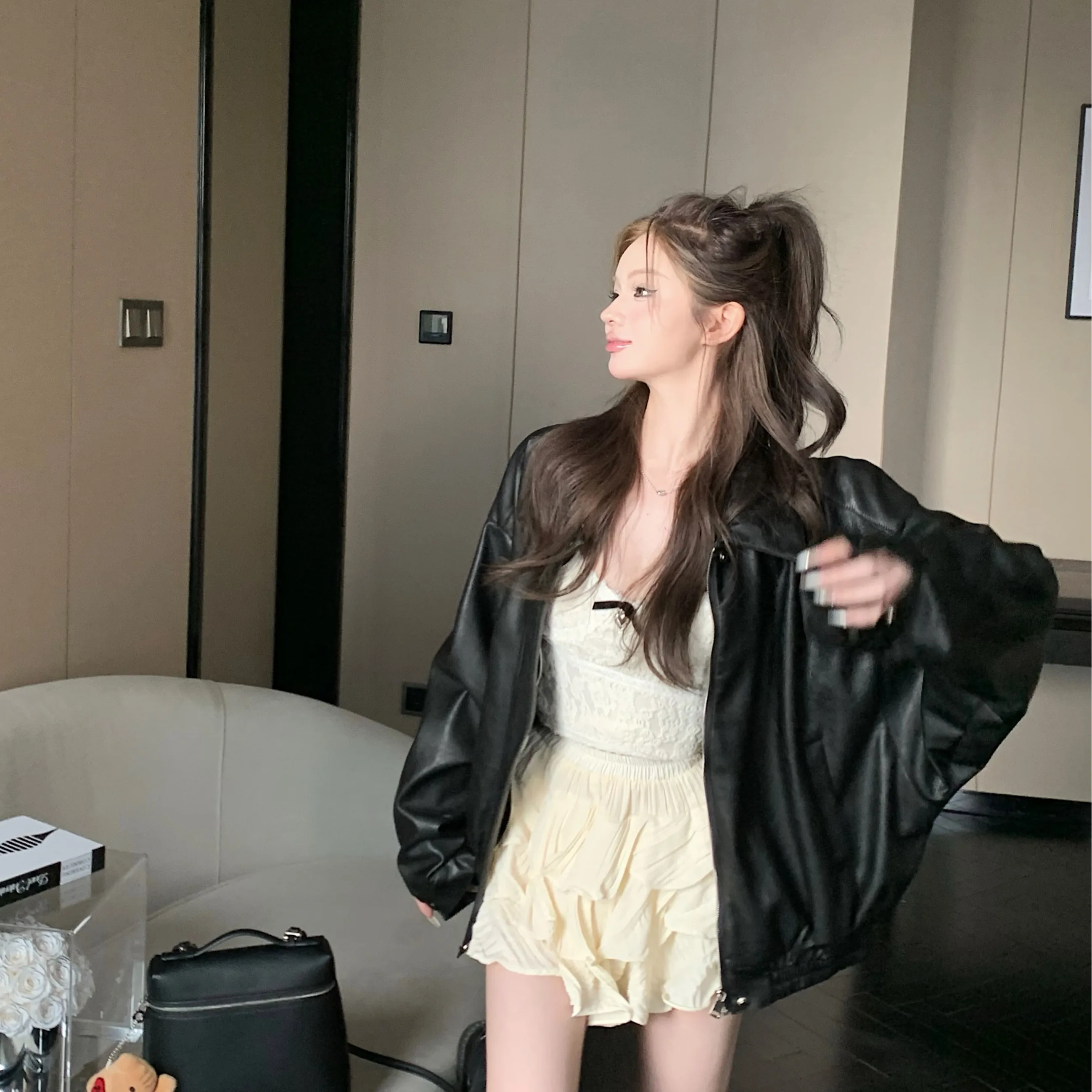 بارد ort السائق الجلود Jaet Bla الرجعية طوق ملابس خارجية للنساء الخريف الشتاء Faion Sli معطف جلد صناعي