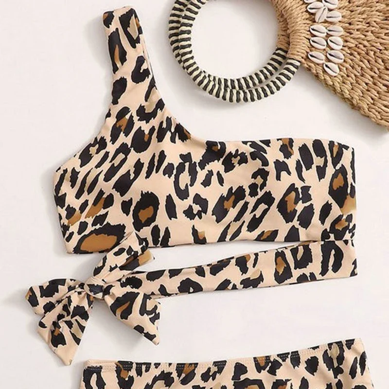 Vintage Classic Leopard Print Swimwear Women One Shoulder Bandage Split Bathing Suit Bikini Set Summer Two Piece Beach Swimsuit