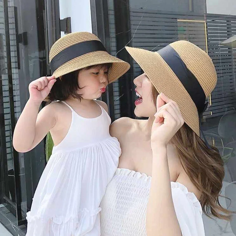 قبعة الشاطئ للنساء، قبعة واسعة الحواف من القش للشمس للنساء، قبعة الشمس النسائية بعامل حماية من الأشعة فوق البنفسجية 50+ من الأشعة فوق البنفسجية