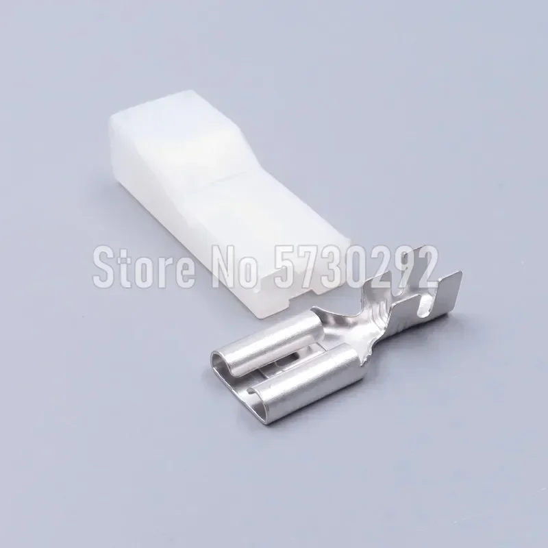 1P 9.5mm Auto Wiring Harness Socket with Terminal Automotive Large Current Connector