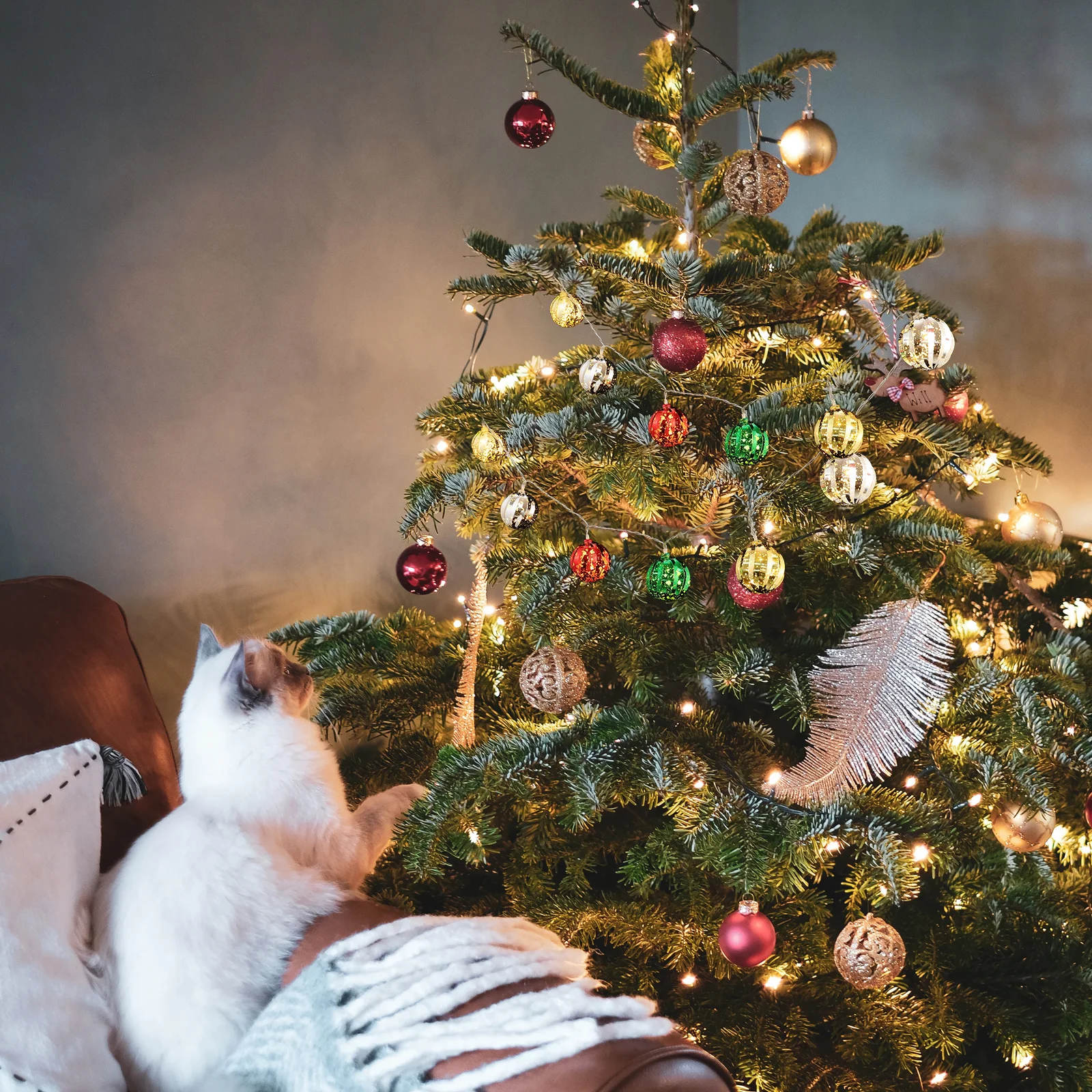 1 قطعة عيد الميلاد الكرة سلسلة مصباح ملون عيد الميلاد ضوء زخرفة الإبداعية مهرجان ديكور معلق ضوء عيد الميلاد الكرة سلسلة مصباح