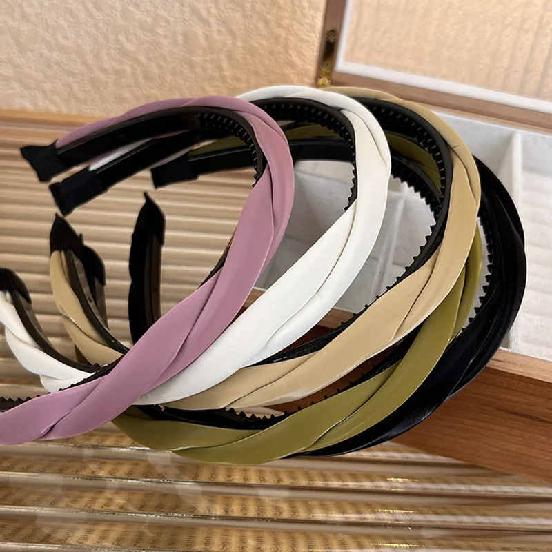 Pure Color Bright Leather Hairbands for Women Braided Twist Headbands Fashion Street Head Hoop Simple Headwear Bands