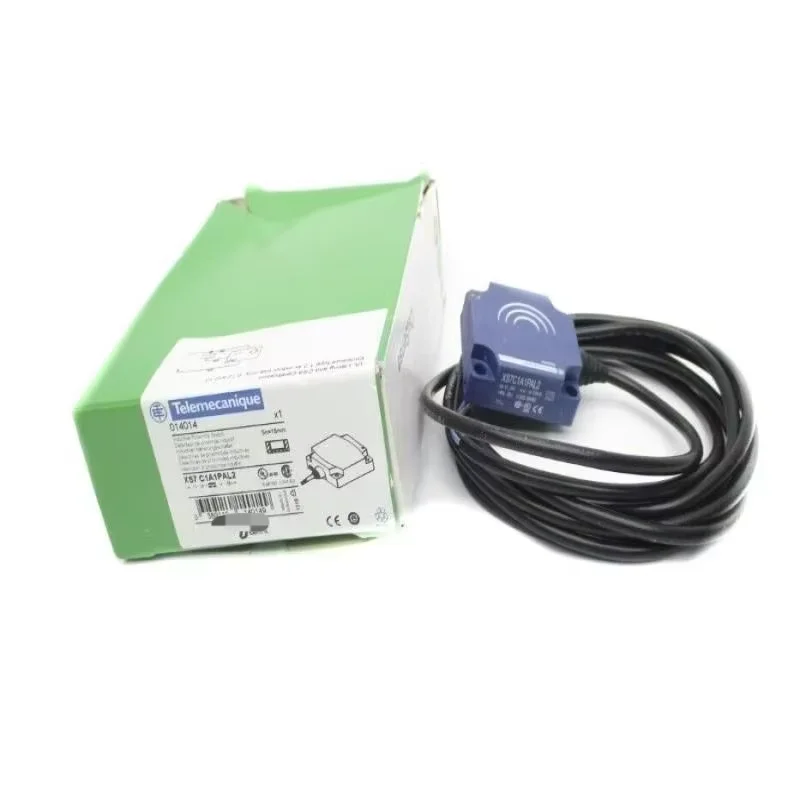 ELECTRIC XS7C1A1PAL2 NSMP новый