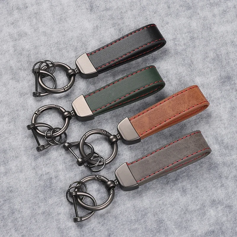 Luxury Leather Keychain 360 Degree Rotating Horseshoe Key Rings Car Accessories For Golf GTI 4 5 6 7 MK4 MK5 MK7 gti Car