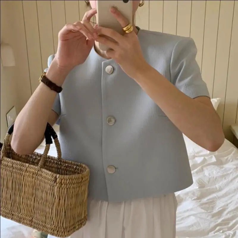 

Chic Korean Sle round Ne Metal Single Button Loose ort Sve Outerwear for Women Summer Faion Commute Pure Color