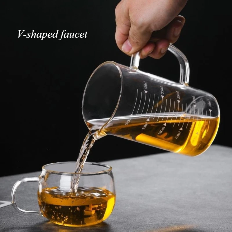 High Borosilicate Glass Graduated Measuring Cup For Baking Transparent Milk Juice Measuring Cup With Strap Wholesale