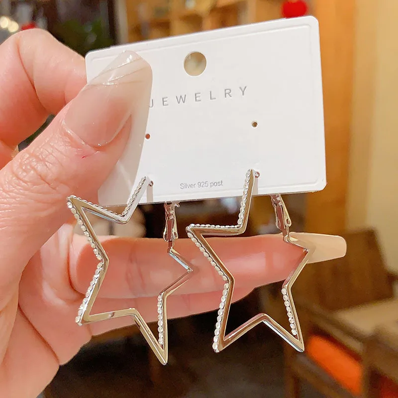 Atmospheric fashion zircon five-pointed star earrings, ear buckles, high-end temperament, versatile silver needle earrings, Inte