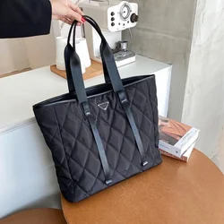 Tote Bag Large Capacity Luxury Designer Purses For Women 2023 New Fashion High Quality Shopping Bag Nylon Shoulder Handbags Sale