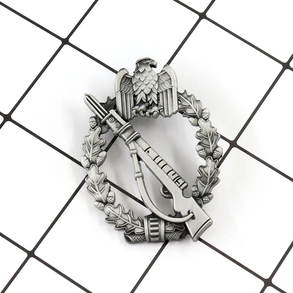 1pc Retro Eagle Pin Eiche Blatt Abzeichen Memorial Medaille Revers Rucksack Zubehör