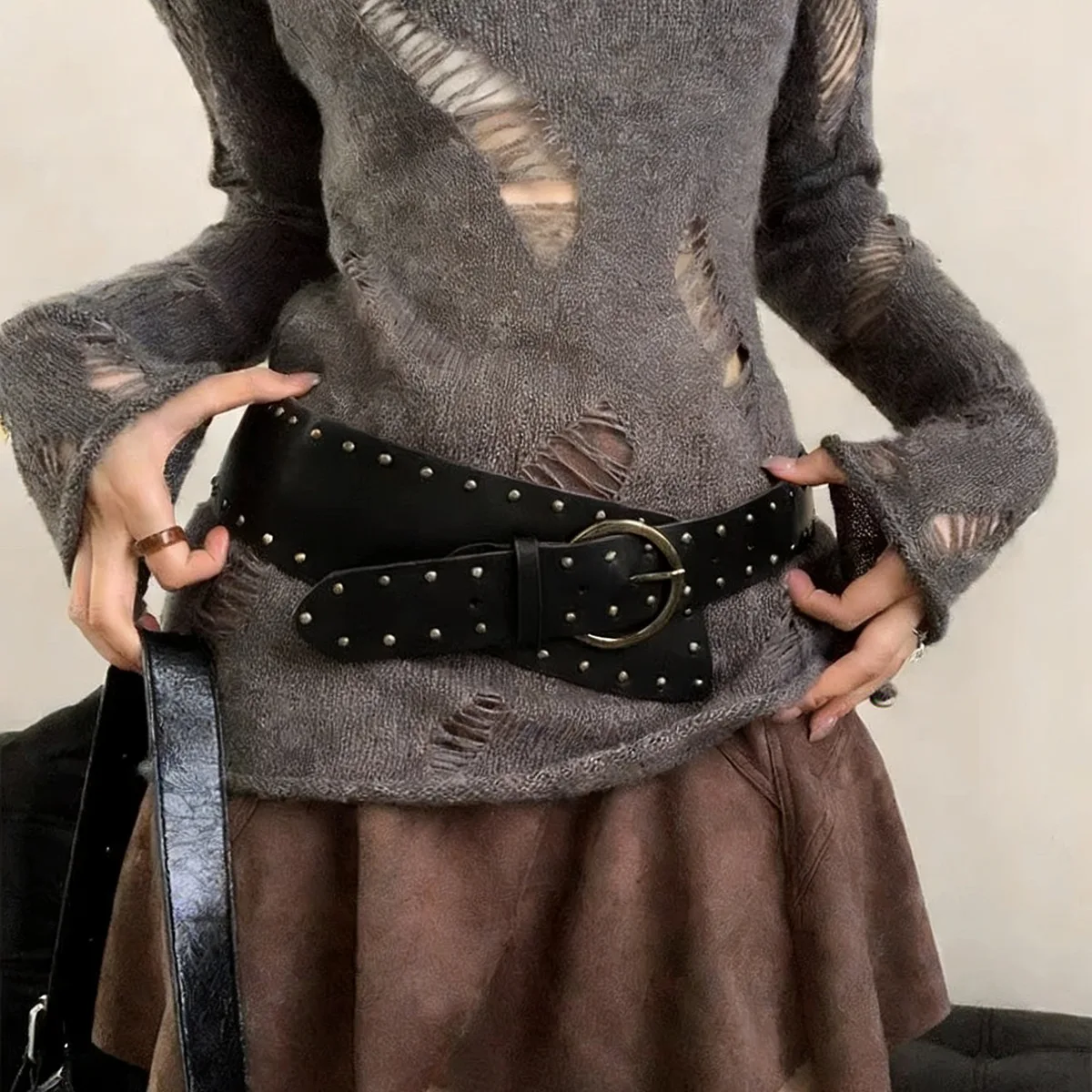 

Heavy Duty Punk Rivet Wide Belt for Women, Waist Cincher for Jeans, Unique Personality Leather Belt Accessory