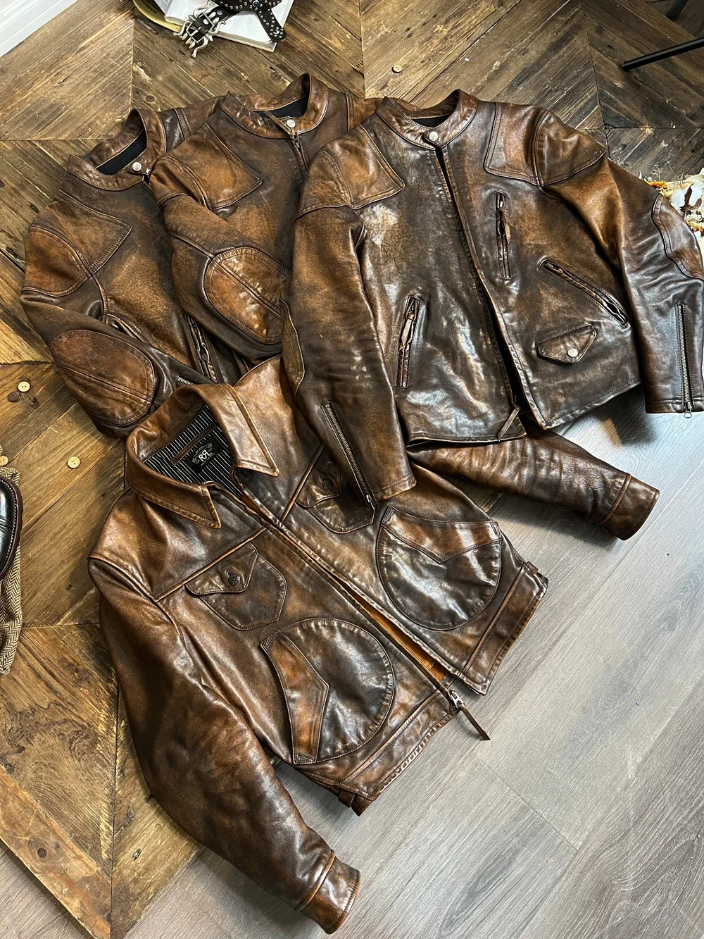 

Tailor Brando Super Top Quality Italian Oil Waxed Cowhide Leather Heavily Distressed Venom Vintage Stand Collar Biker Jacket