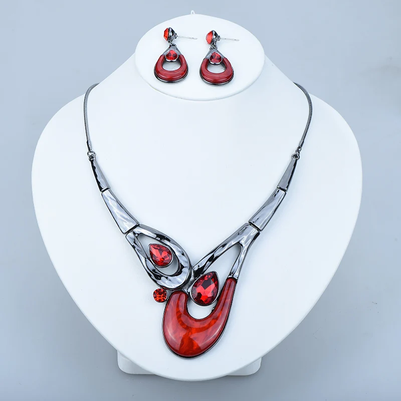 ICEYY Vintage Red Water Drop Rhinestone Resin Chunky Bridal Collar Necklace Earrings jewelry Set for women