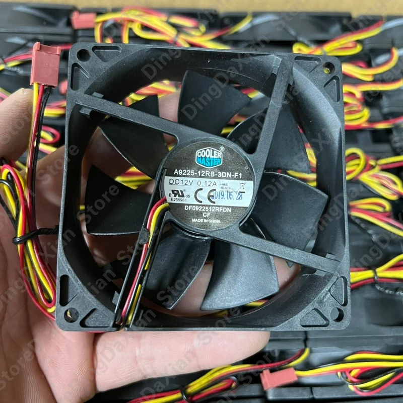 1PCS Para CoolerMaster A9225-12RB-3DN-F1 |   Ventilador DC12V 0.12A 3-Pinos DF0922512RFDN 92×92×25mm 9CM