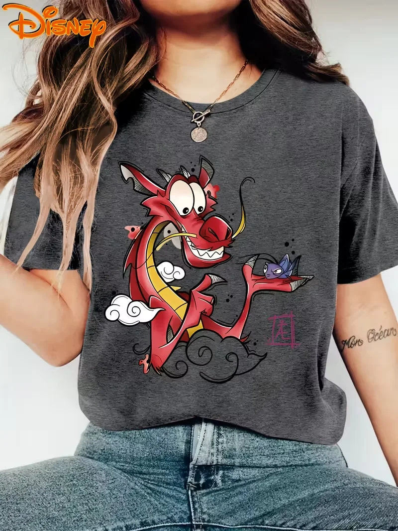 MINISO Disney Mulan Mushu Drachen T-Shirt Vintage Frauen Männer T Kurzarm Oansatz Casual Übergroßen Streetwear Kleidung