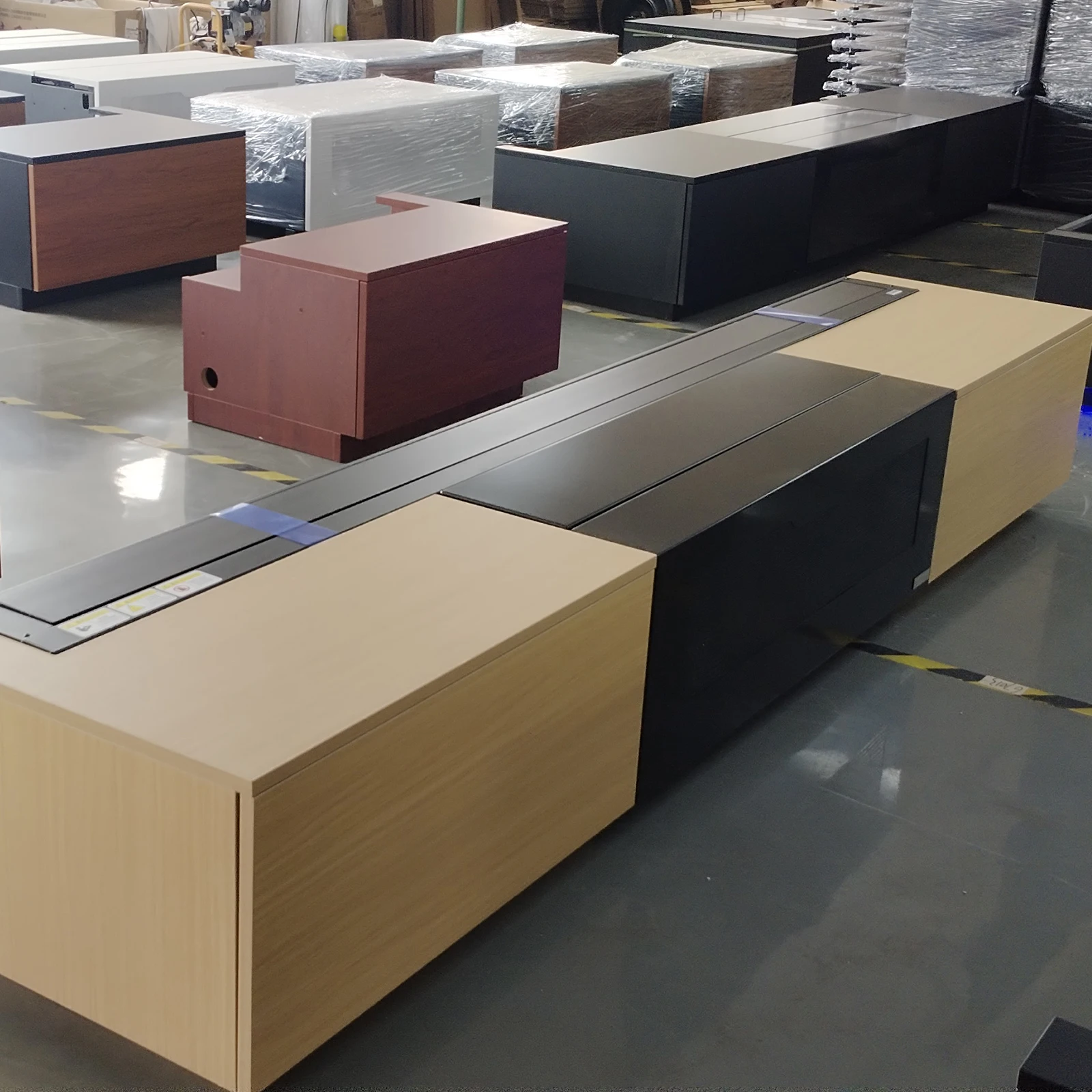 

120″ Retro Style Villa Furniture Solid Wood Frame Storage Cabinet TV Stand Suitable for 4K Ultra-Short Throw Projector