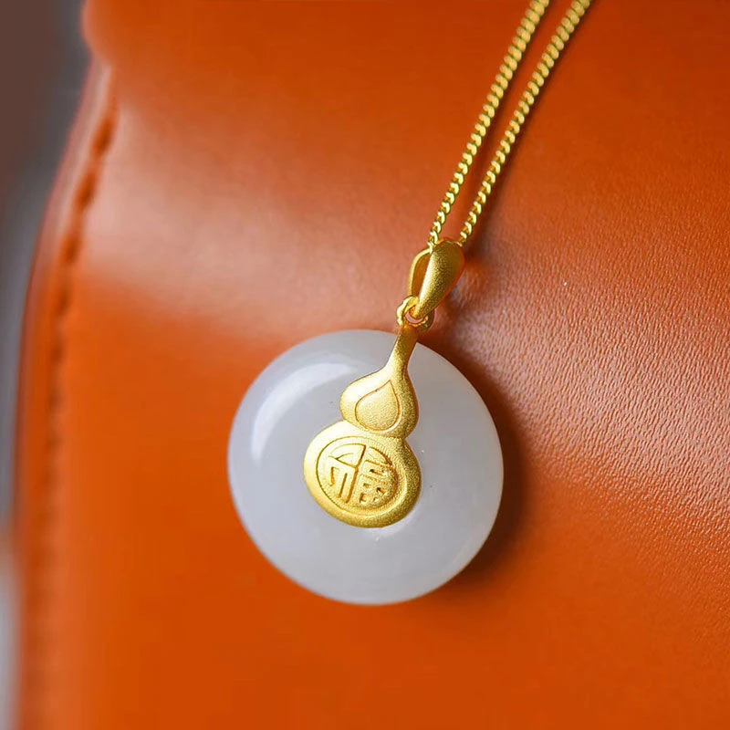 Classic Design Natural Hetian White Jade Round Brand Gourd Pendant Necklace Chinese Style Retro Charm Ladies Jewelry