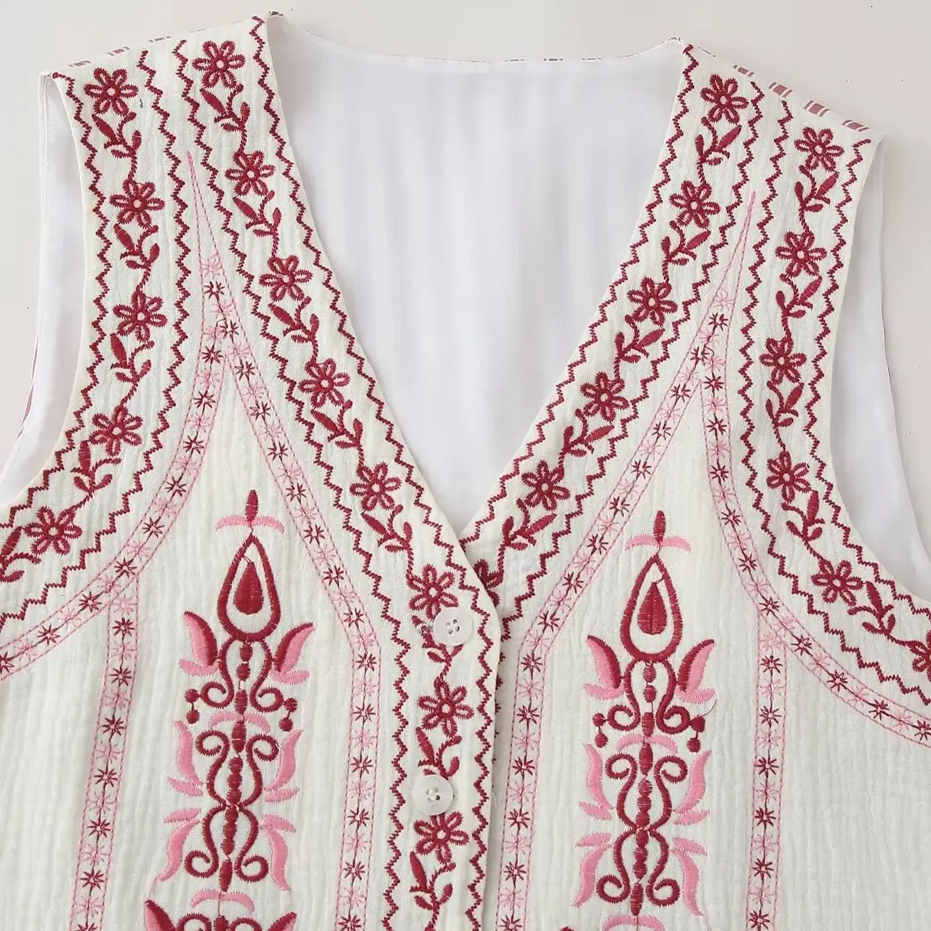 2024 Ethnic Embroidery Flower Open Buttons Waistcoat Women Patchwork Stripped Back BOHO Sleeveless Vest Jacket Vacation Tops