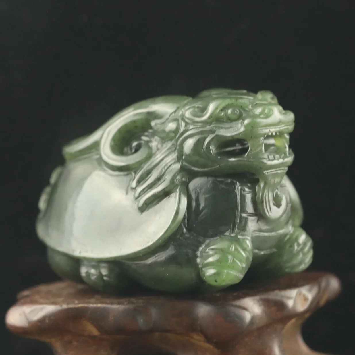 Old China natural hetian green jade hand carved dragon turtle pendant v