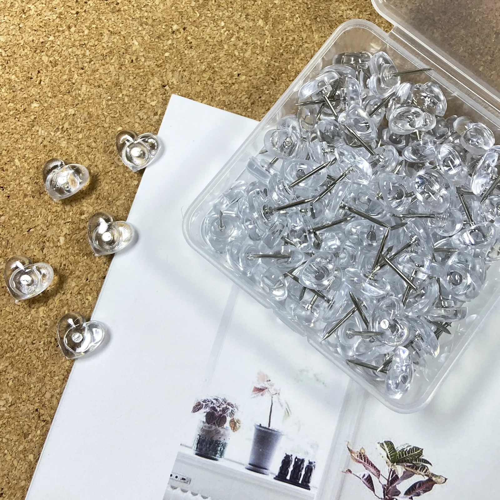 50/100 قطعة دبابيس دفع شفافة على شكل قلب الحب دبابيس ضغط على شكل قلب الخوخ L-شعاع الأظافر دبابيس ضغط على الحائط دبابيس ضغط على الحائط