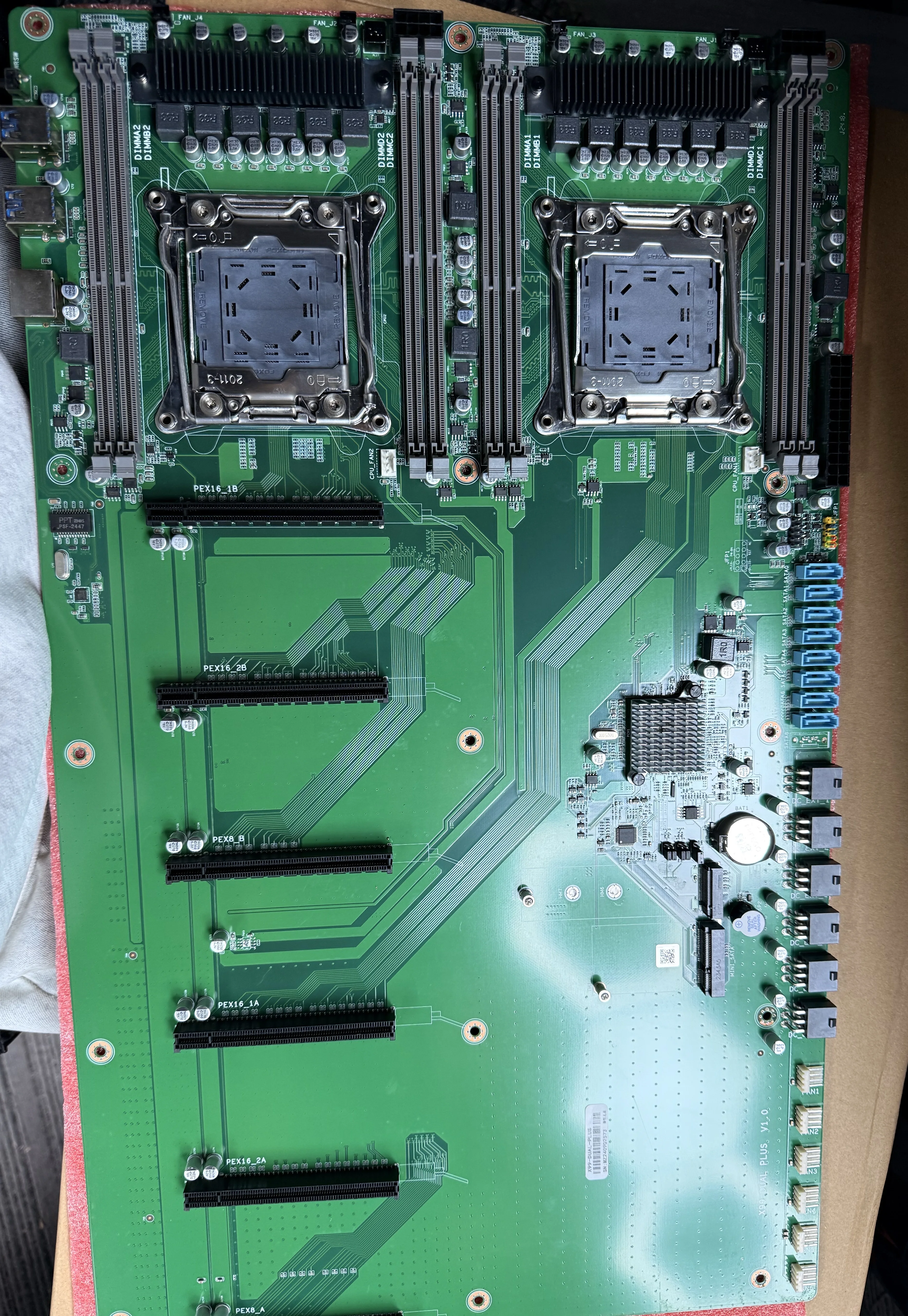 X99 Dual-Socket PLUS Motherboard LGA2011-3 Processor DDR4 Memory 6 PCIe Graphics Card Slots Wide Spacing
