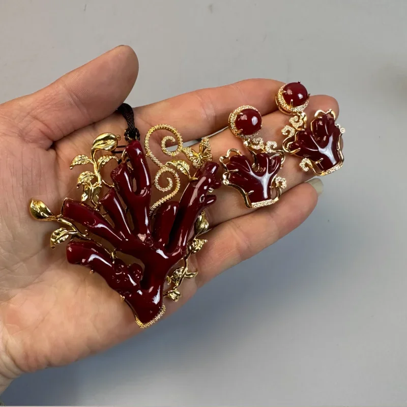 

Комплект ожерелья с серег в китайском тибетском этническом стиле