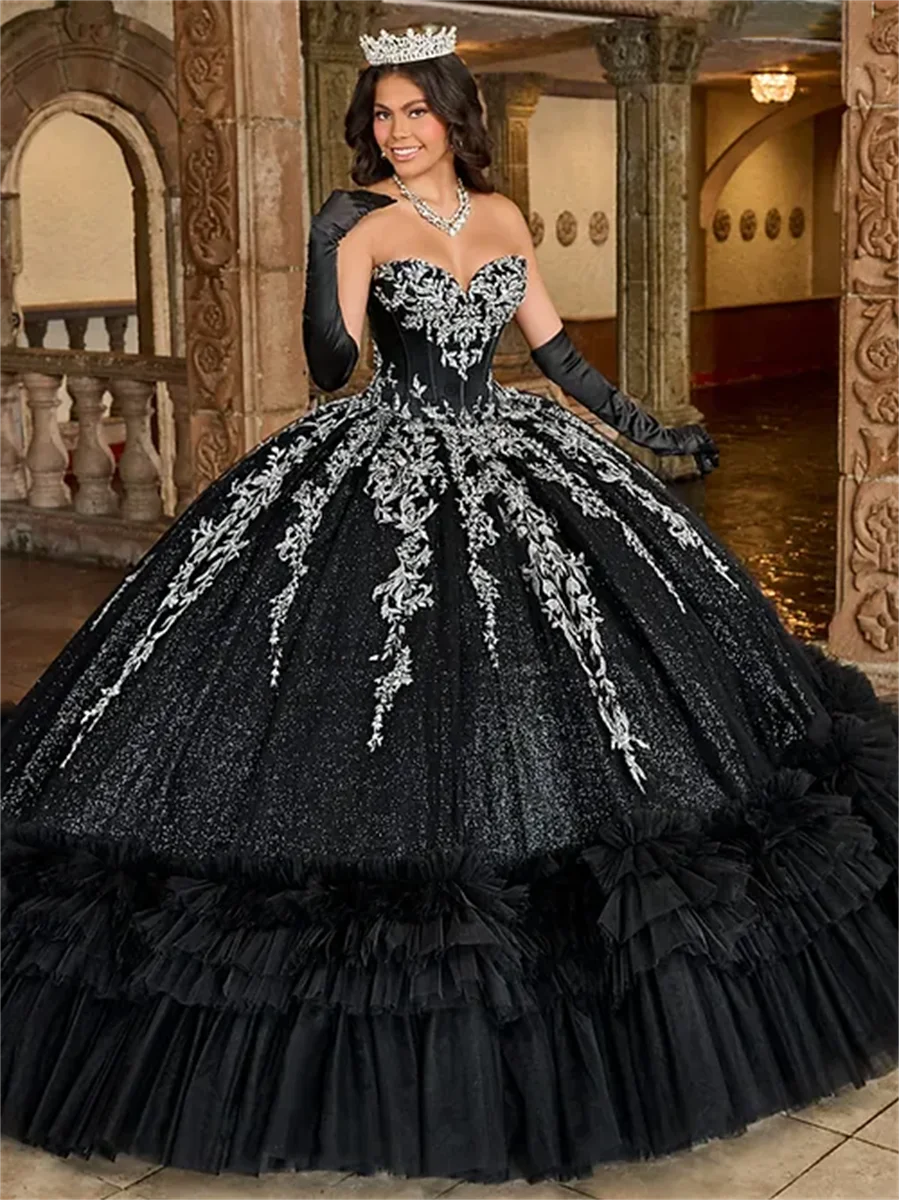 

Designer Appliques Quinceanera Dresses Ball Gown 2024 Princess Corset Sweet 16 Dress Wedding Gown Vestidos De 15 Años Lace Up