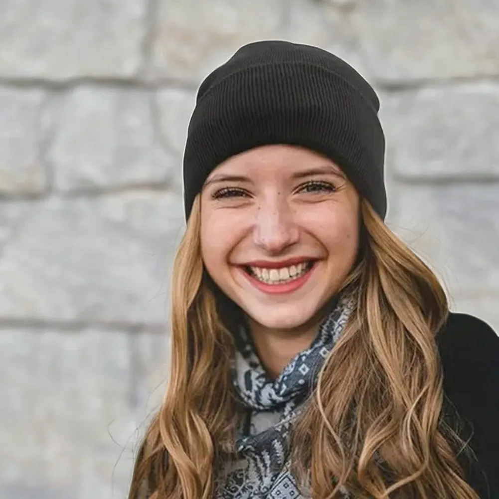 قبعة متماسكة لحماية الشعر، قبعة صغيرة مضادة للتجعد، تصميم أنيق مترهل متعدد الاستخدامات لأي مناسبة للسفر في الشتاء والأنشطة الخارجية