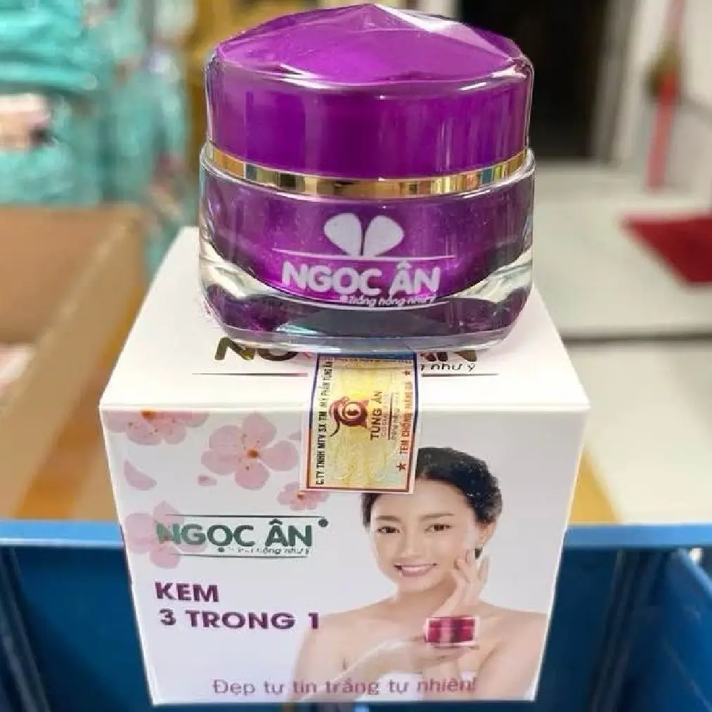 Vietnam Face Cream ngoc an kem Trang da chong nang 12g
