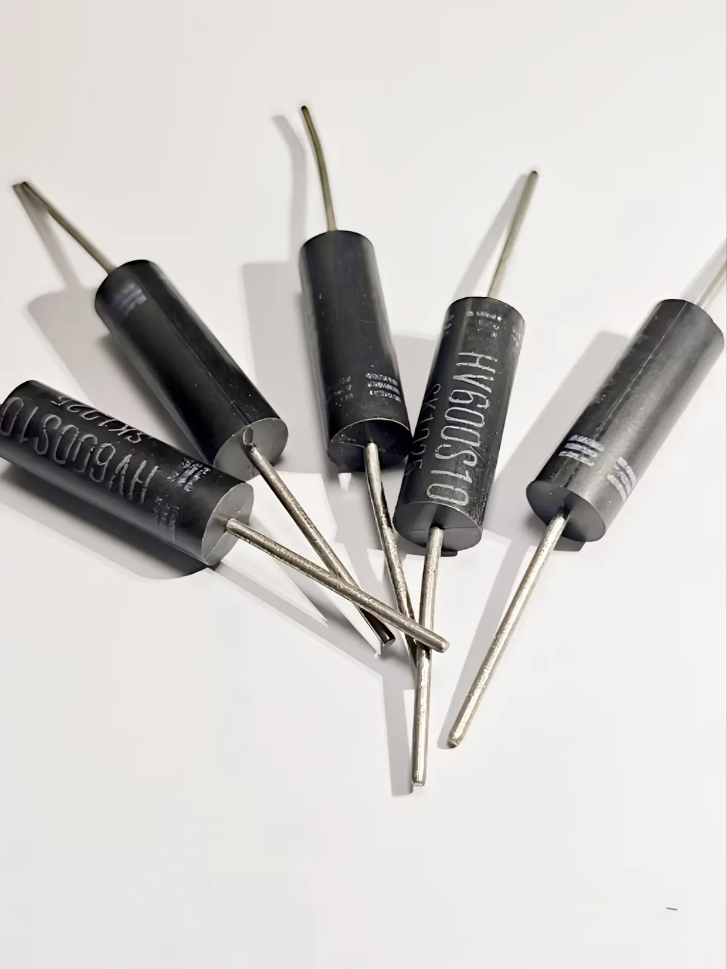 5PCS HV600S08 HV600S10 HV600S12 HV600S20 HV600S25 HV600S30 High Voltage Diode DO721 Through-hole 600mA 8KV -30KV