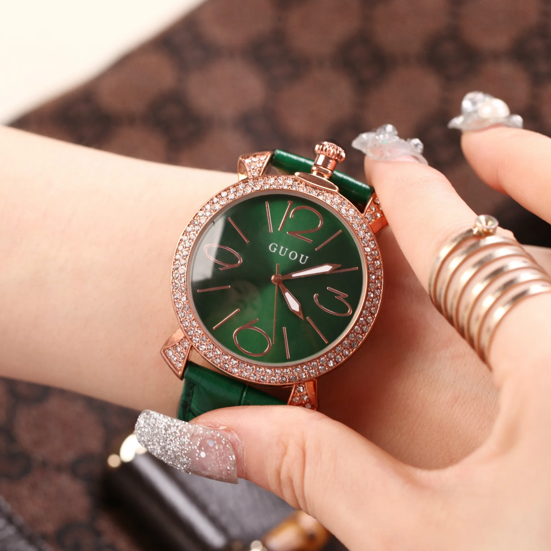 Retro Round Student WatchKorean StyleFashionable And Trendy, With Digital Markings Large Dial, Women'S Watch With Leather Strap.