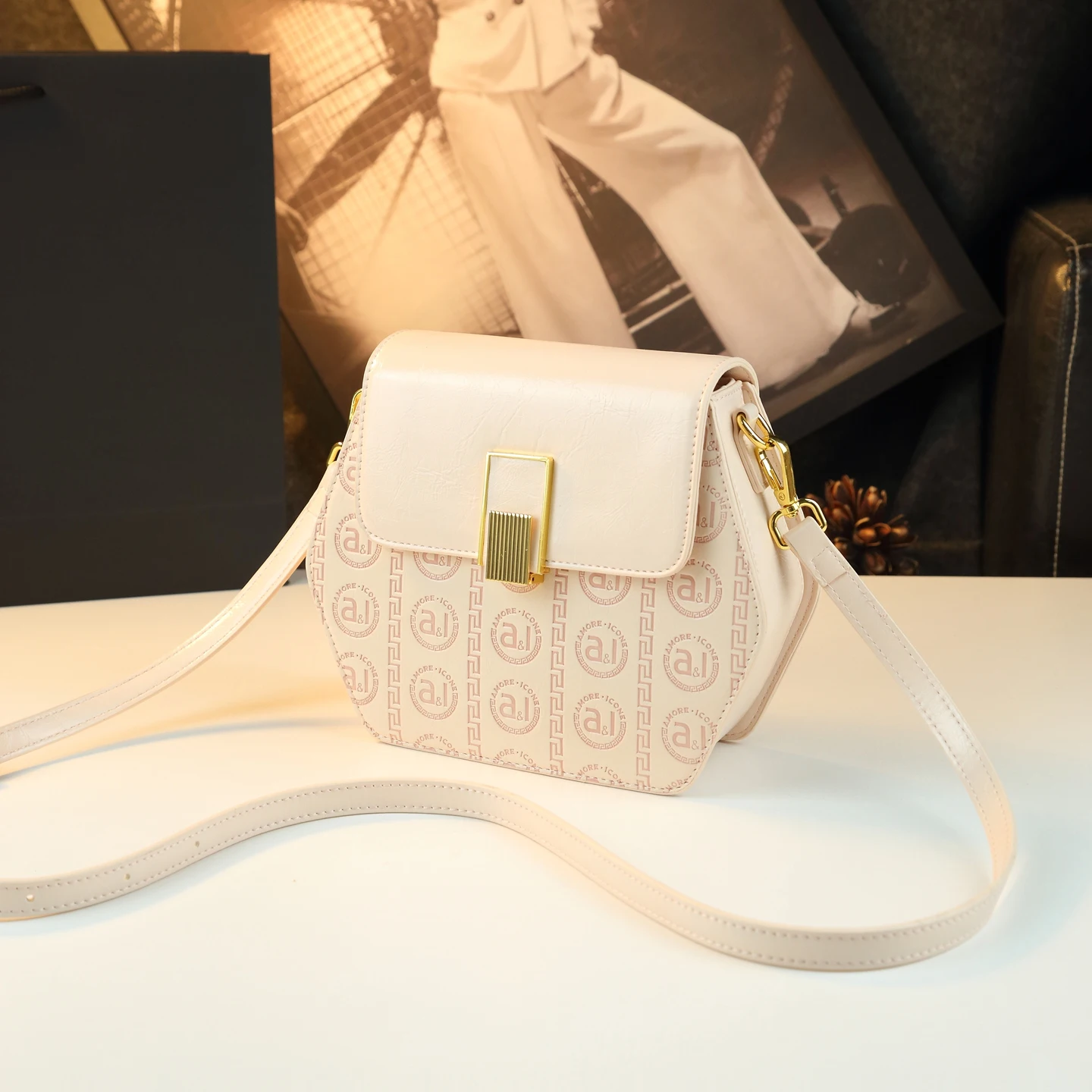 Geometric Hexagon Handbag Fren - Interior Design Elegant ulasan dan harga