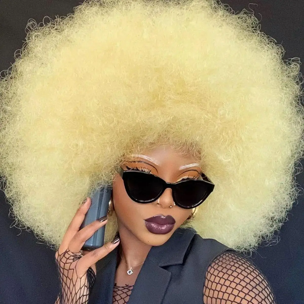 70s Blonde Afro Synthetic Wigs for Black Women Beige Blonde Curly Afro Wigs Natural Looking Large Bouncy Afro Wigs for Women