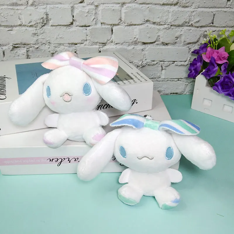 Carino Cinnamoroll peluche bambola zaino ciondolo Sanrio portachiavi bambola femminile