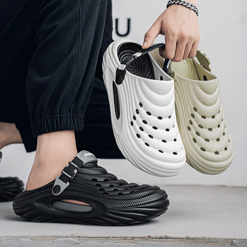 

Новые летние сандалии-шлепанцы для пар: легкие пляжные сандалии для женщин и водонепроницаемые шлепанцы-сабо для мужчин