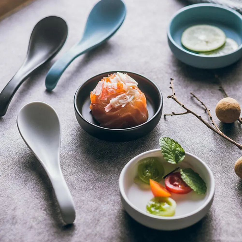 

4Pcs Ceramic Sauce Dishes Small Lightweight Dipping Bowls for Soy Sauce Vinegar Oil Nuts Candies Appetizers Desserts Home