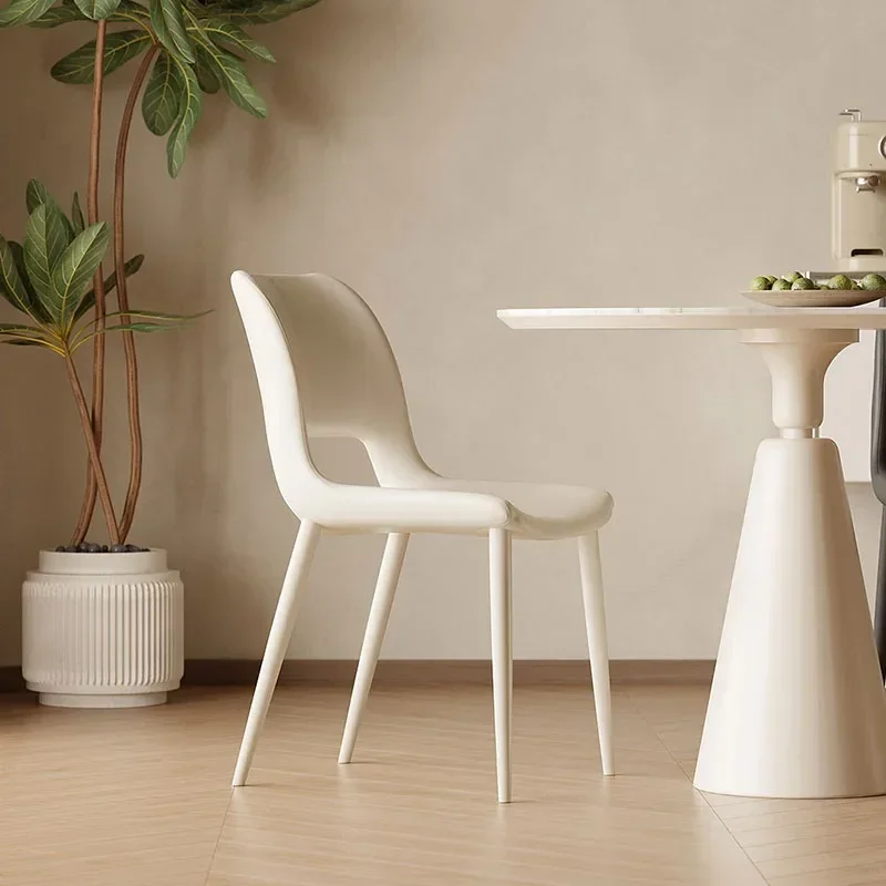 Accent White Dinning Chair Living Room Nordic Outdoor Waiting Design Chair Luxury Kitchen Fauteuils De Salon Balcony Furniture