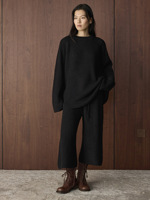 Winter New Korean Lazy Knitted Sweater Scarf Hat Pants Four Piece Skin friendly Casual Set for Women