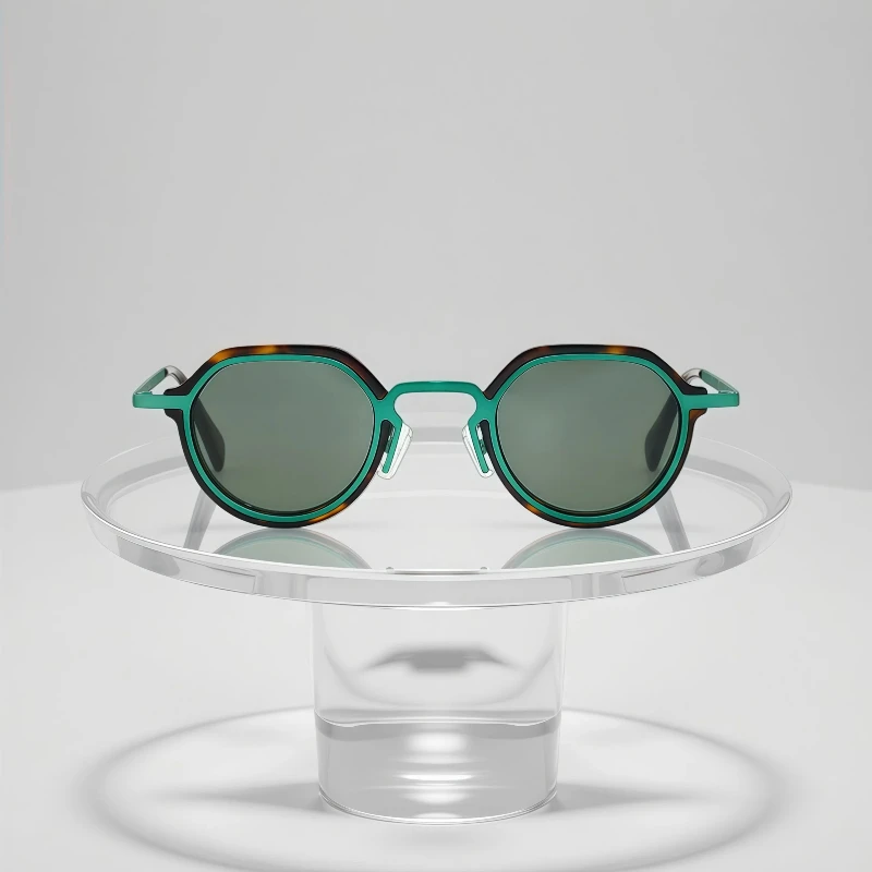 Thumbnail 3 - #30 Best Outdoor UV Sunglasses to Buy In 2026