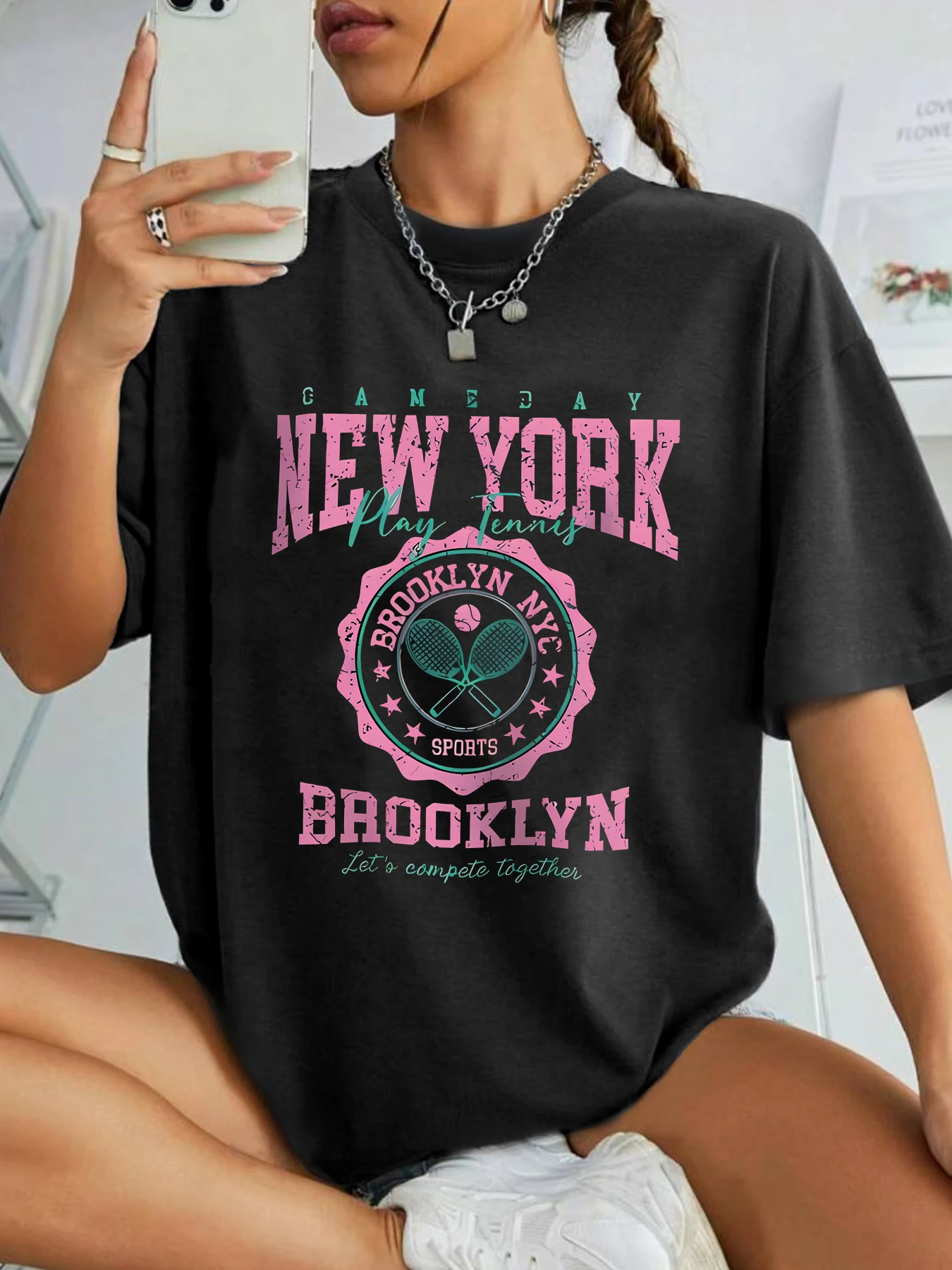 

New York English Art Font Print Women's T-Shirt Summer T-Shirt Fashion Women's Clothing Art Round Neck Trend Women's T