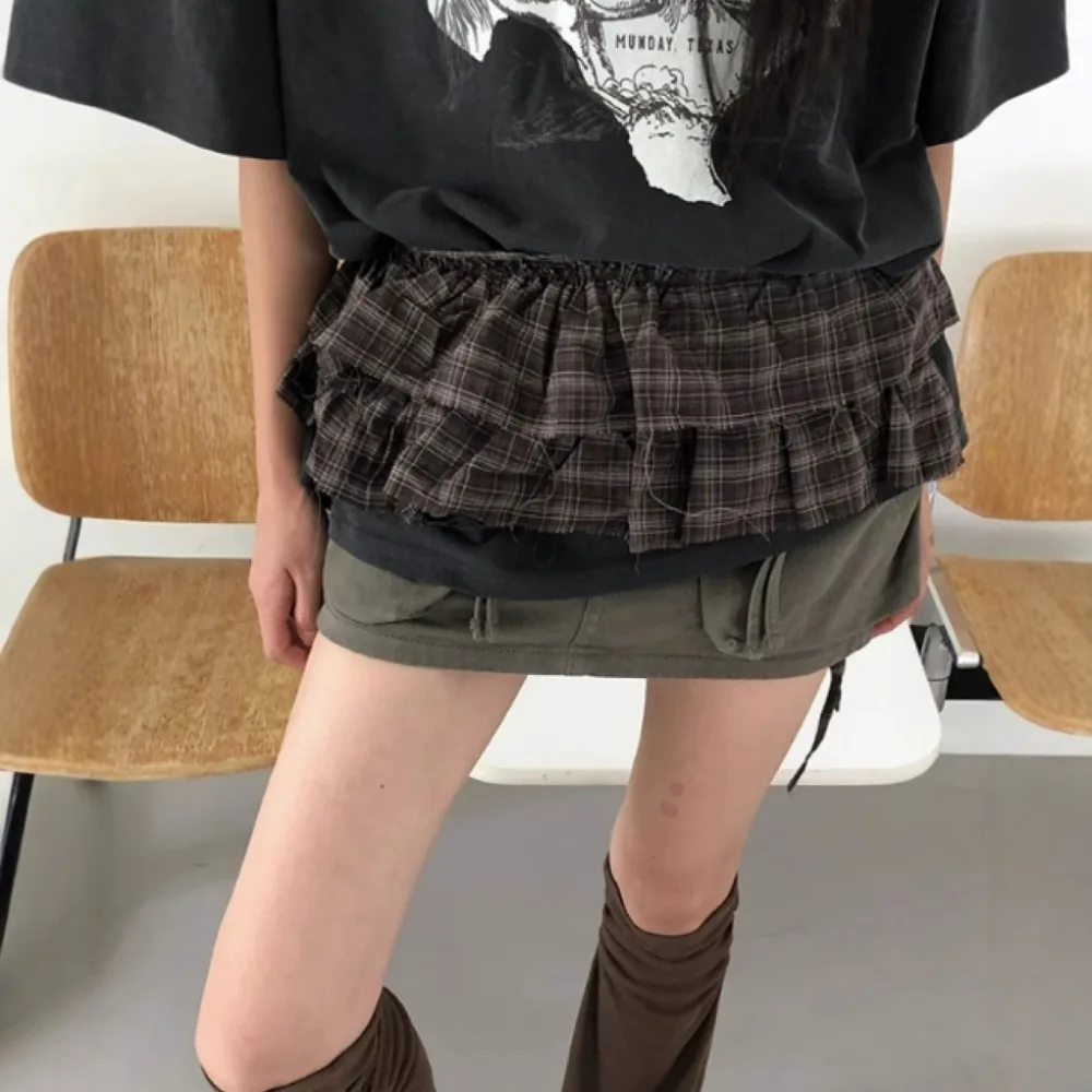 ชุดฮิปฮอปสไตล์ Y2K กระโปรงลายสก็อตหวานๆ เสื้อเชิ้ตผูกเชือก ผ้าพันสะโพก สายคาดเอวแบบเกาหลี แต่งระบายขอบเอว สไตล์สตรีทแวร์