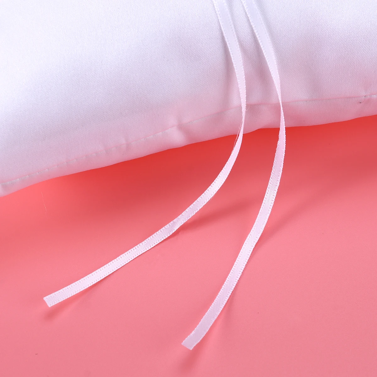 

Premium Wedding Ring Bearer Pillow 20x20cm Pearl Accented Floral Decorated Cushion for Ring Carrier Blue and White Styling