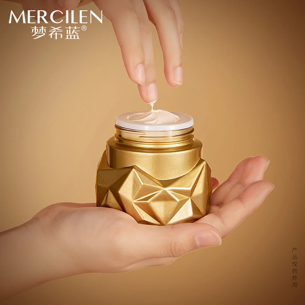 Lady Cream Isolation Concealer Luxury Care Face Cream Nude Makeup Lightweight Smooth Delicate Pores Reduce Wrinkles Oil Control