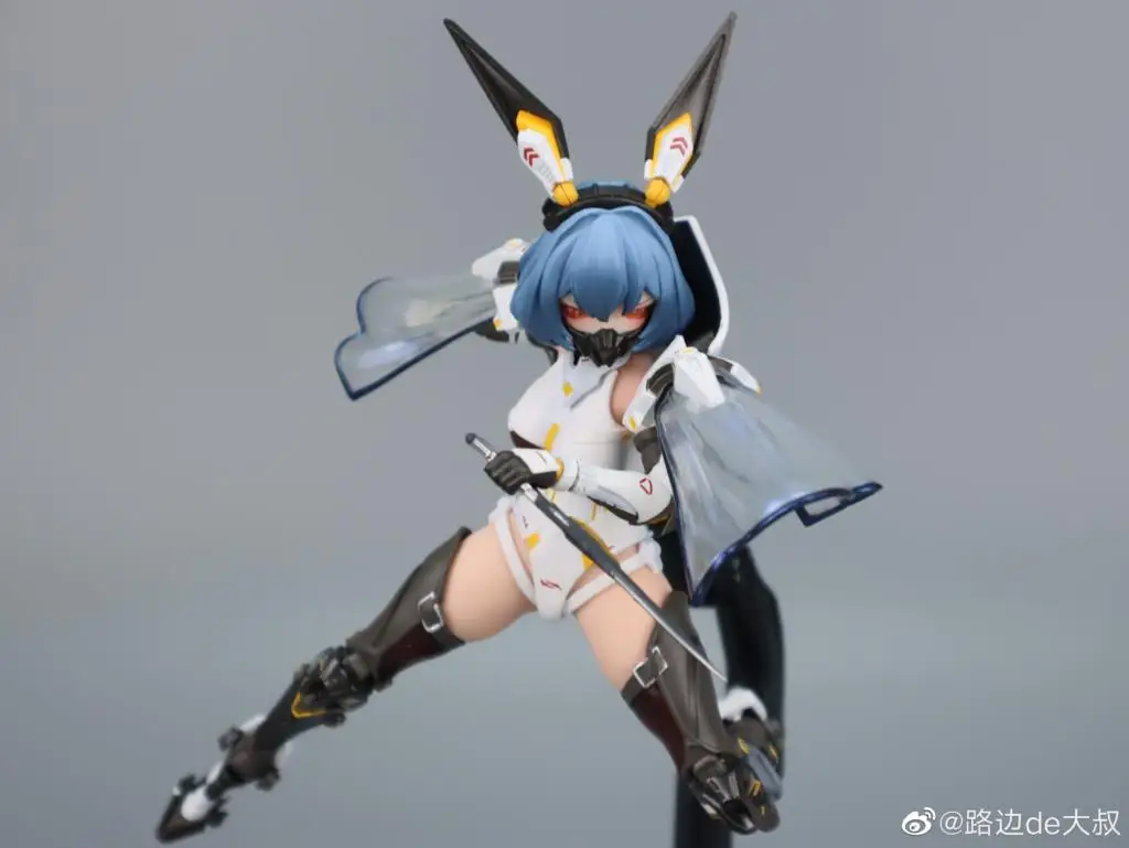 【متوفر】ويسكي جديد لإعادة بناء الذهب النووي الأرنب الحامض فتاة 1/9 معدن بولي كلوريد الفينيل بدلة متنقلة فتاة عمل الشكل مع صندوق