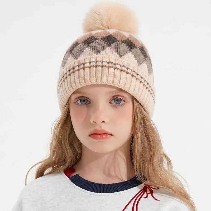2026 High-Puality 100% Cashmere Knitted Color matChing Children's Fur Ball Pullover Hat Outdoor Travel Warm Cashmere hat.