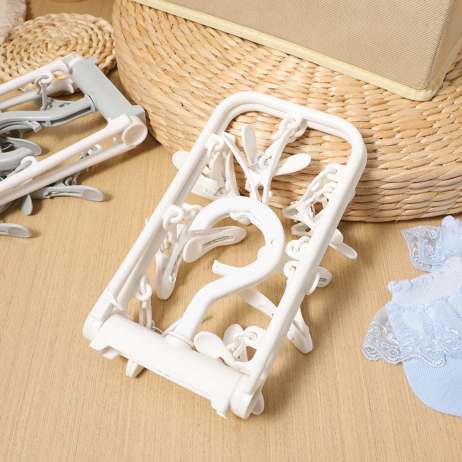 

2Pcs Foldable Clothes Drying Hanger Multiple Clips Space Saving Socks Hats Undergarments Even Drying Rack Hanger with Clips